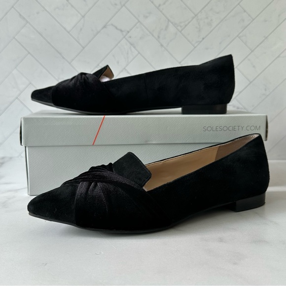 Sole Society Black Velvet Pointed Toe Lydiah Flat Size 7.5 - Picture 1 of 7